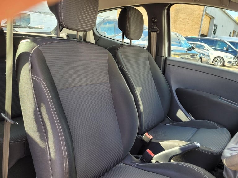 2012 Renault Clio 1.2 16V Expression+ 3dr HATCHBACK PETROL Manual