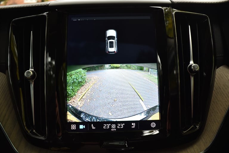 2021 Volvo XC60 B5 INSCRIPTION+Panoramic Sunroof Estate Petrol/Ele Automatic