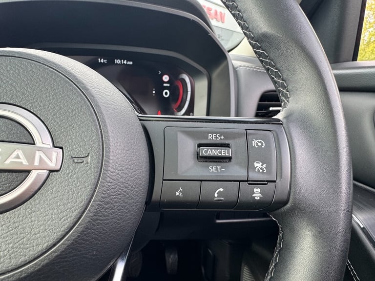 2023 Nissan Qashqai 1.3 DiG-T MH N-Connecta 5dr Hatchback Petrol Manual