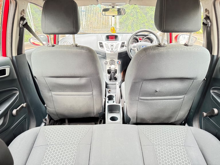 ( 2011 - DIESEL) FORD FIESTA TDCI 1.4*£20 TAX*MOT-1 YEAR *like vauxhall astra corsa focus mazda 2
