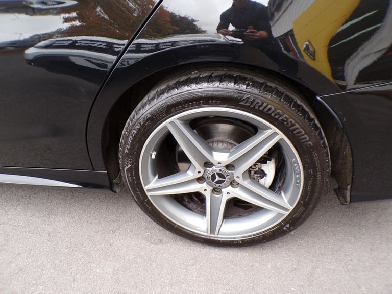 2017 Mercedes-Benz C Class 2.0 C200 AMG Line Saloon 4dr Petrol G-Tronic+ Euro 6 (s/s) (184 ps) Sa...