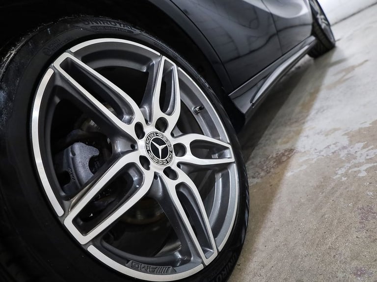 2017 Mercedes-Benz A-Class A180 AMG Line Hatchback Petrol Automatic