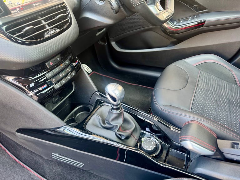 2019 Peugeot 2008 1.2 PureTech 130 GT Line 5dr HATCHBACK Petrol Manual