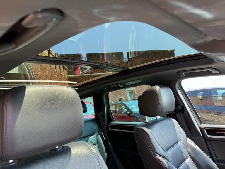 2017 17 VOLKSWAGEN TOUAREG 3.0 TDI V6 BLUEMOTION TECH R-LINE PLUS SUV 5DR DIESEL