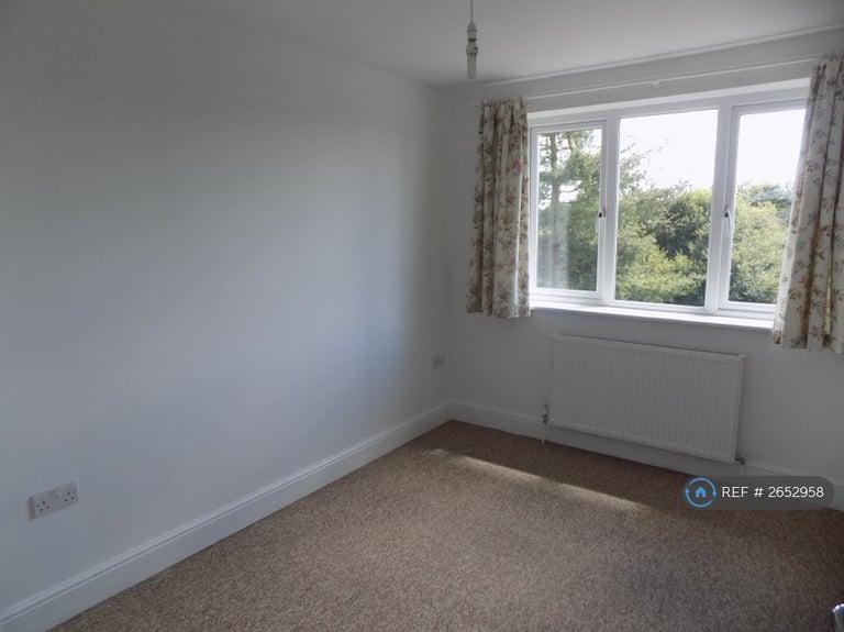 3 bedroom house in Mangrove Drive, Hertford, SG13 (3 bed) (#2652958)