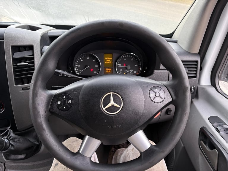 2017 Mercedes Sprinter lwb frige van overnight standby 