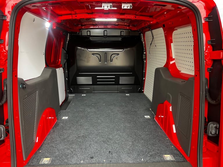 2023 Ford Transit Connect 1.5 250 EcoBlue Limited Auto L2 Euro 6 (s/s) 5dr PANEL VAN Diesel Autom...