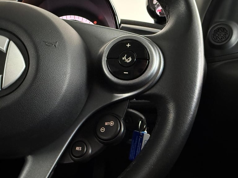 2017 smart fortwo 1.0 Prime Premium 2dr Auto COUPE PETROL Automatic