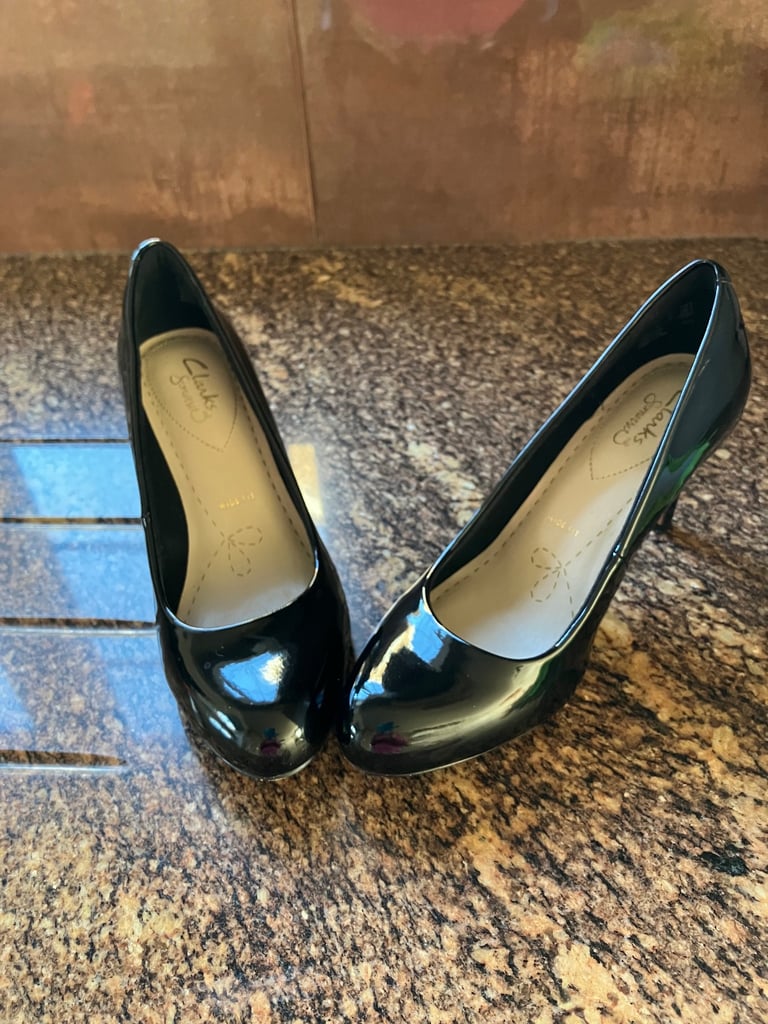 image for Clarks ladies shoes 