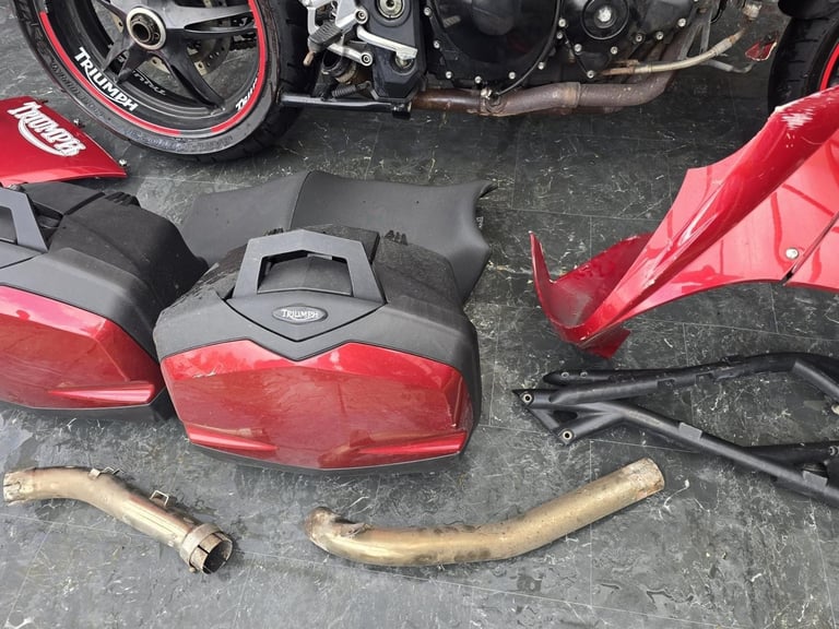 TRIUMPH SPRINT ST 1050 PROJECT BIKE HPI CLEAR 