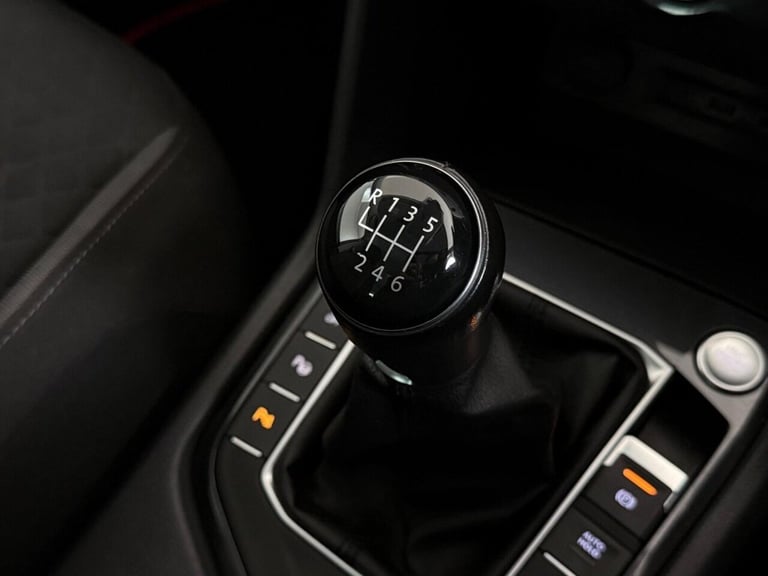 2019 Volkswagen Tiguan 1.5 TSI EVO Match Euro 6 (s/s) 5dr ESTATE Petrol Manual