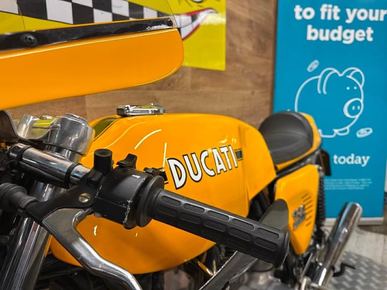 Ducati 750S