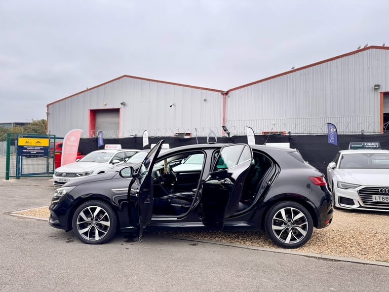 2016 Renault Megane 1.5 dCi Dynamique S Nav 5dr HATCHBACK Diesel Manual