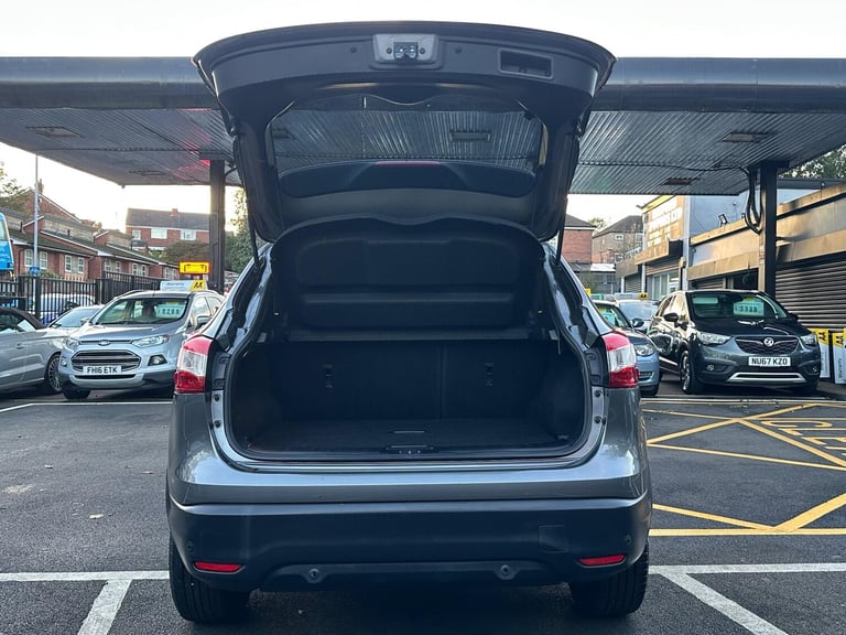 2014 Nissan Qashqai 1.2 DIG-T Acenta Premium 2WD Euro 5 (s/s) 5dr HATCHBACK Petrol Manual