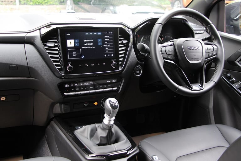 2025 Isuzu D-Max TD V-Cross Double Cab 4x4 [164] (FREE MAINLAND UK DELIVERY !!) Pick Up Diesel Ma...