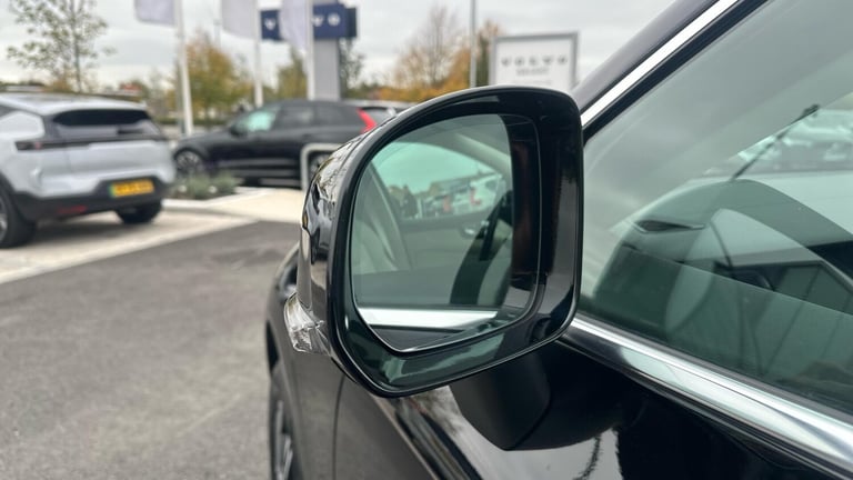 2021 Volvo XC60 2.0 B5P Inscription 5dr AWD Geartronic ESTATE PETROL Automatic