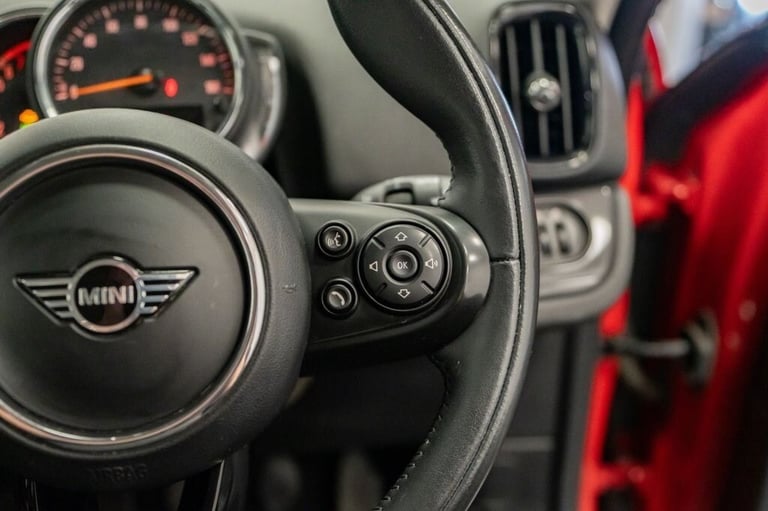 2020 20 MINI COUNTRYMAN 1.5 COOPER CLASSIC SUV 5DR PETROL MANUAL EURO 6 (S/S) (1
