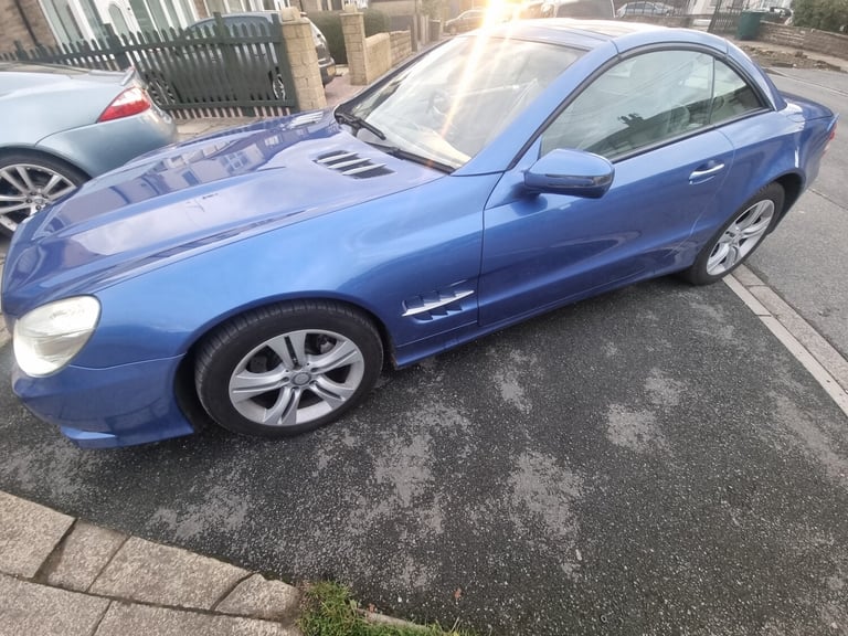 2010 Mercedes-Benz SL SL 350 2dr Tip Auto CONVERTIBLE Petrol Automatic