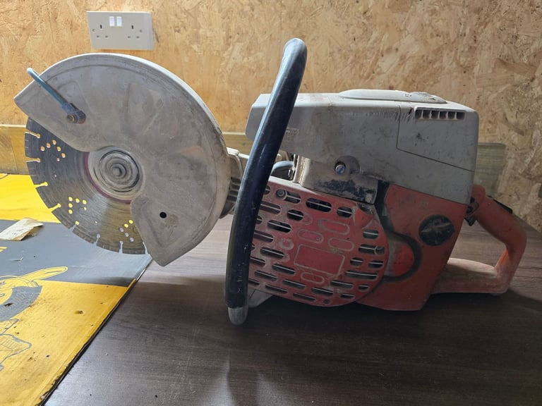 image for Dolmar PC6212 Disc Cutter Spares Or Repair 12 Inch Cut Off Saw