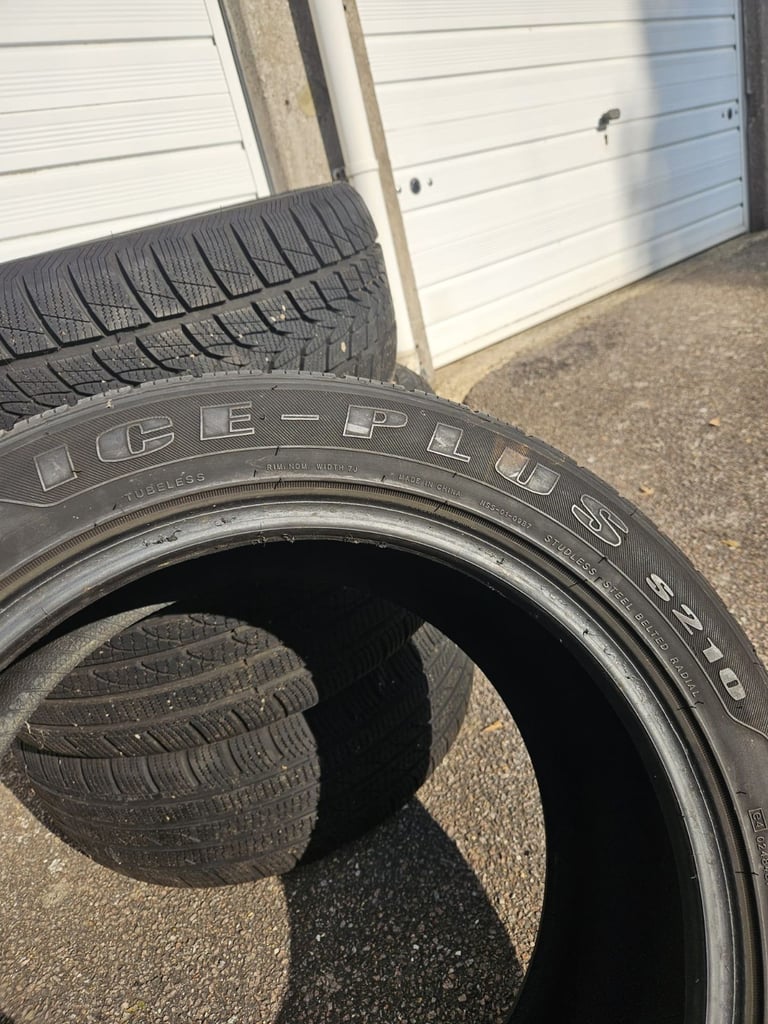 4 Winter Tyres – 225/50R17 98V XL – TRISTAR SNOWPOWER 