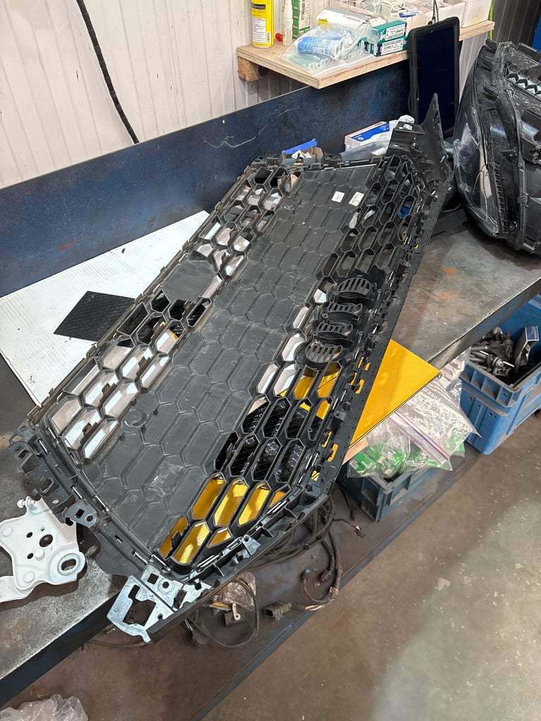 Audi A3 front bumper center grill