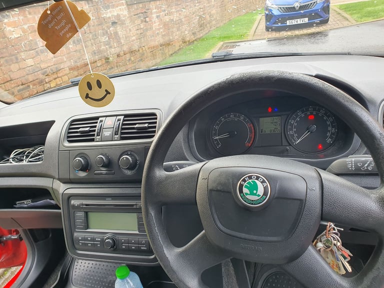 Skoda, FABIA, Hatchback, 2010, Manual, 1198 (cc), 5 doors