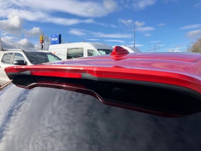 2019 Volvo V40 D3 [4 Cyl 152] Inscription Edition 5dr Geartronic Hatchback DIESEL Automatic