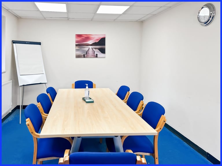 Aylesbury - HP19 8TE, Open plan office space for 10 people in HQ Claydon House Business Centre