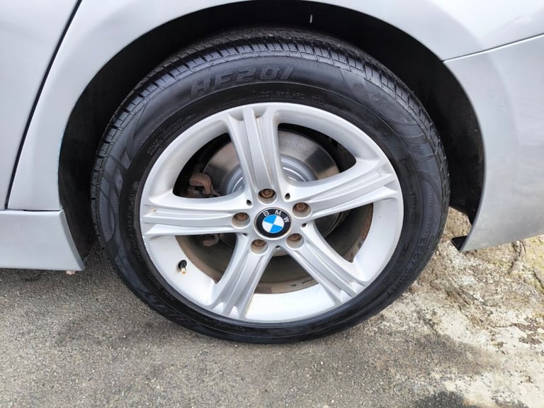 2013 13 BMW 3 SERIES 2.0 318D SE TOURING 5D 141 BHP DIESEL