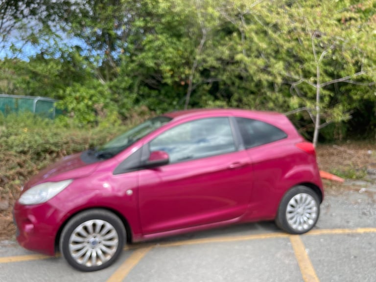 FORD KA 1.2 ZETEC 59 REG MAGENTA RED 3 DOOR MOT JUNE 25TH 2026 TAX £35 LOW INSURANCE