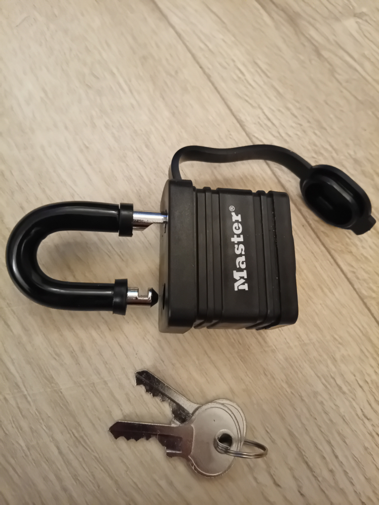 Outdoor weather resistant padlock with keys