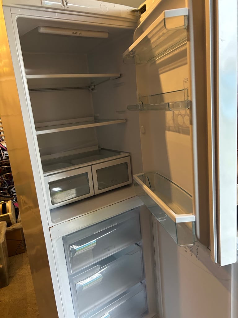 Hotpoint fridge freezer