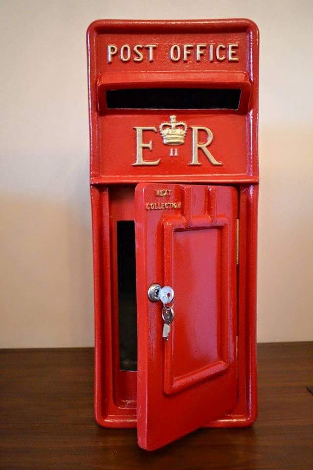Cast iron round free standing post box
