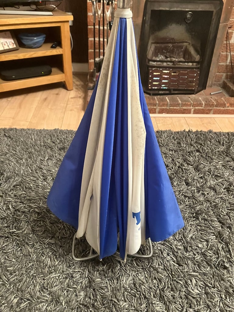Umbrella/Shooting Stick
