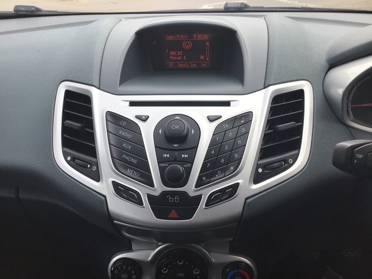 2010 Ford Fiesta 1.25 Zetec 5dr [82] Petrol