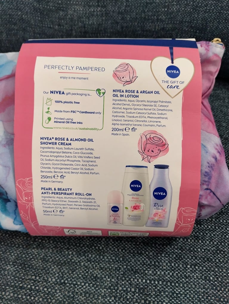 Nivea body gift bag set