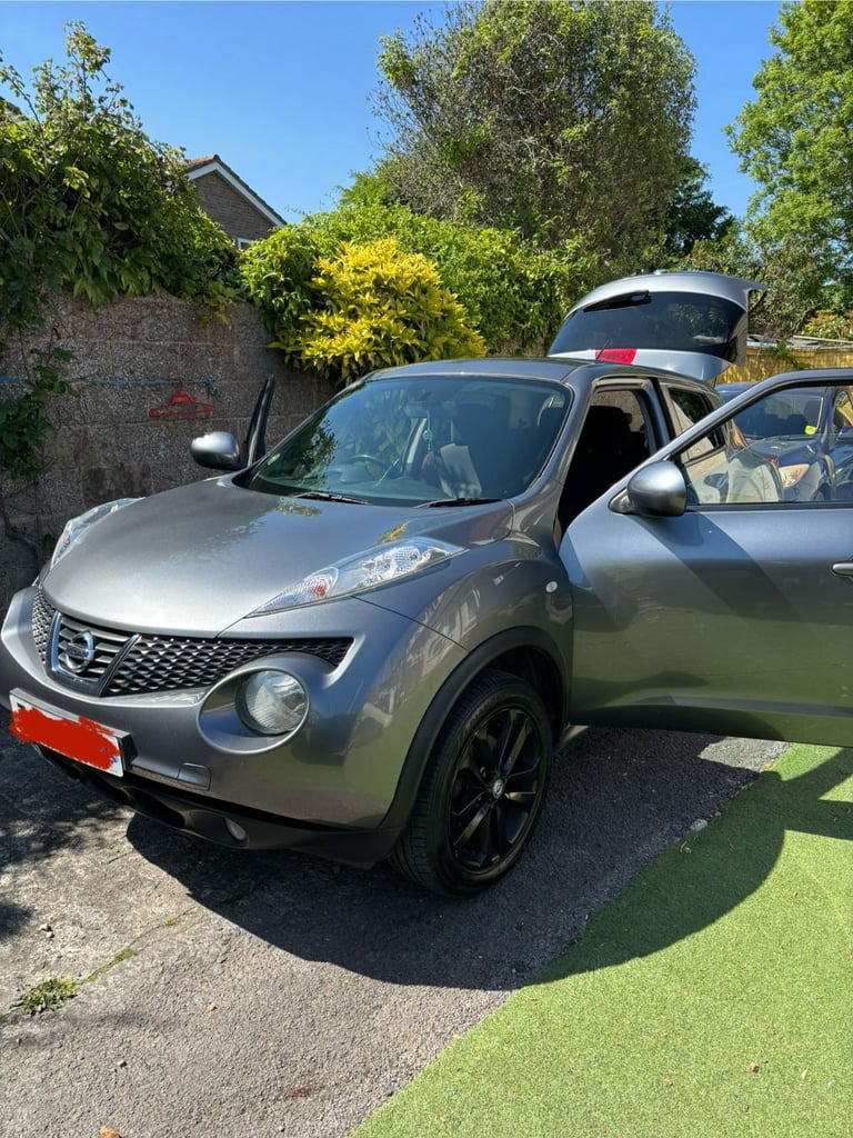 Nissan, JUKE, Hatchback, 2010, Manual, 1598 (cc), 5 doors