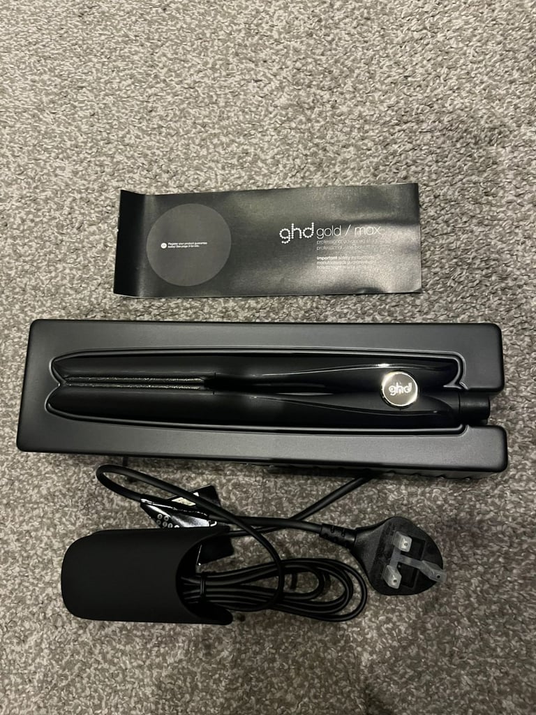 GHD gold max hair straightener NEW IN BOX