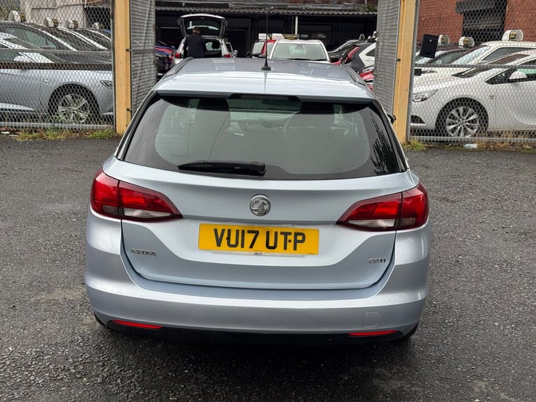2017 Vauxhall Astra 1.6 CDTi ecoFLEX Design Sports Tourer 5dr Diesel Manual