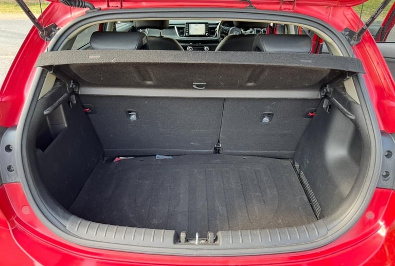 2017 KIA RIO 3 1.0 LONG MOT 8 SERVICES RUNS/DRIVES GREAT FULLY LOADED LOVELY CAR