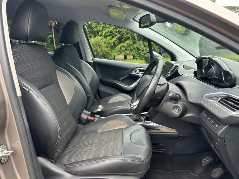 2015 Peugeot 2008 1.6 e-HDi Allure 5dr HATCHBACK Diesel Manual