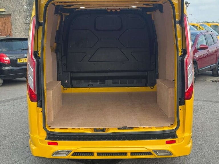 2021 Ford Transit Custom 2.0 EcoBlue 130ps Low Roof Leader Van PANEL VAN DIESEL Manual