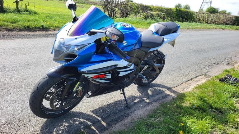 2014 14 SUZUKI GSXR 1000 L4 GSXR1000 SUPERBIKE SPORT BLUE  WHITE HPI CLEAR
