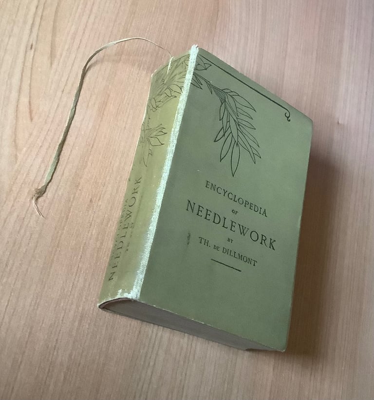 Vintage Sewing book: DMC/de Dillmont Encyclopedia of Needlework