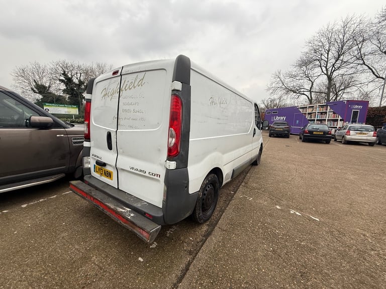 2013 Vauxhall Vivaro 2.0CDTI [115PS] Van 2.9t Euro 5 PANEL VAN Diesel Manual