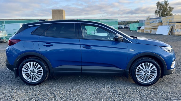 VAUXHALL GRANDLAND X 1.2 Turbo Sport Nav 2018