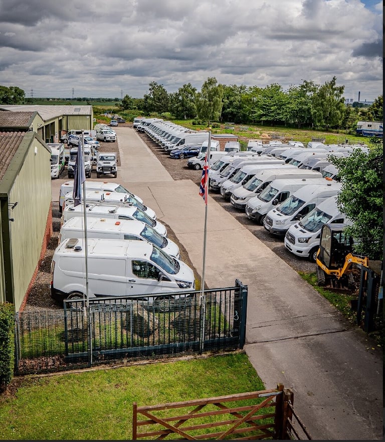 2019 Vauxhall Vivaro / Renault Trafic / Nissan Primastar Swb Van ***Excellent Condition*** PANEL ...