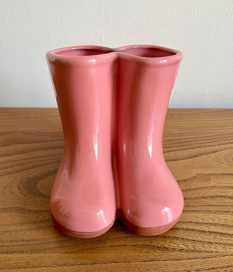 image for Small Indoor Ceramic Plant Pot in the Shape of a Pair of Pink Wellingtons BNWT
