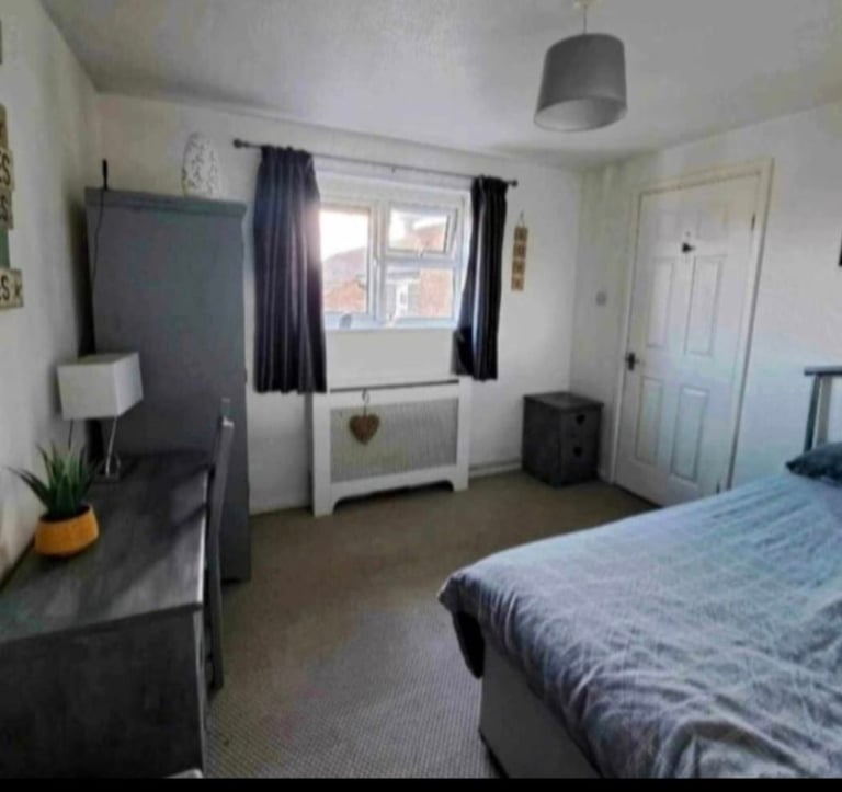 Double room for 1 person for rent at BN2 5GL 