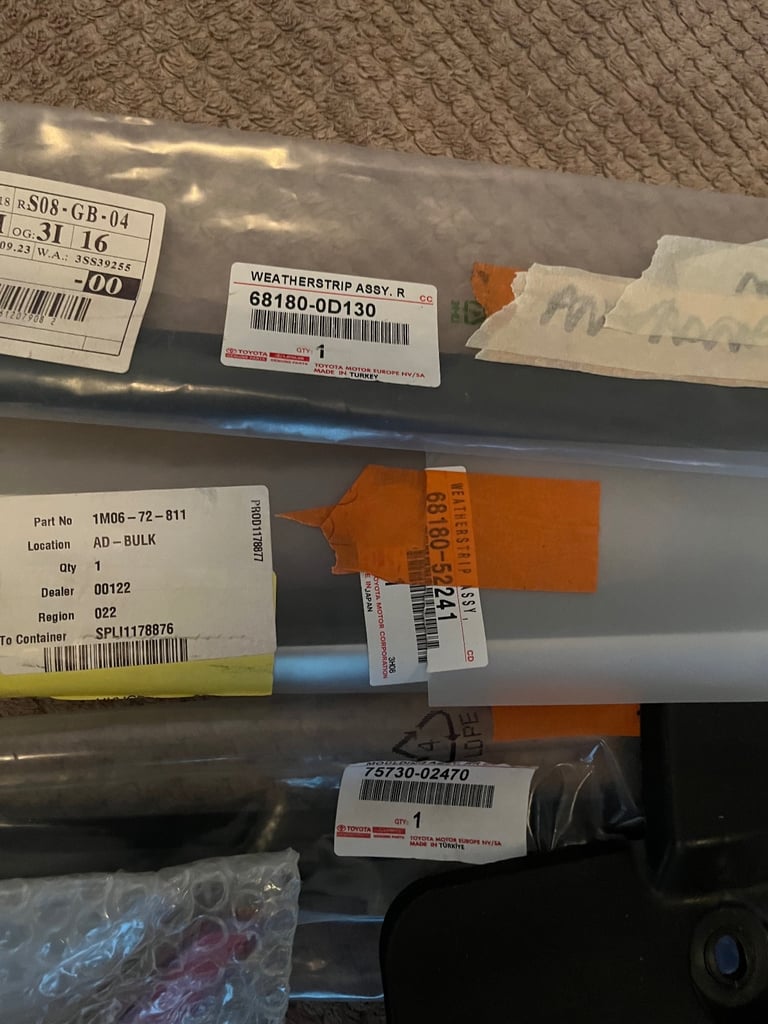 Genuine Toyota Car parts New Lot 4